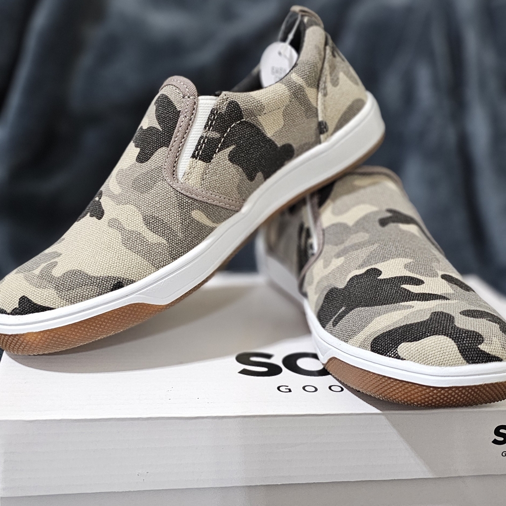 Slip-On Camo Canvas Kids Shoes - Khaki Camo